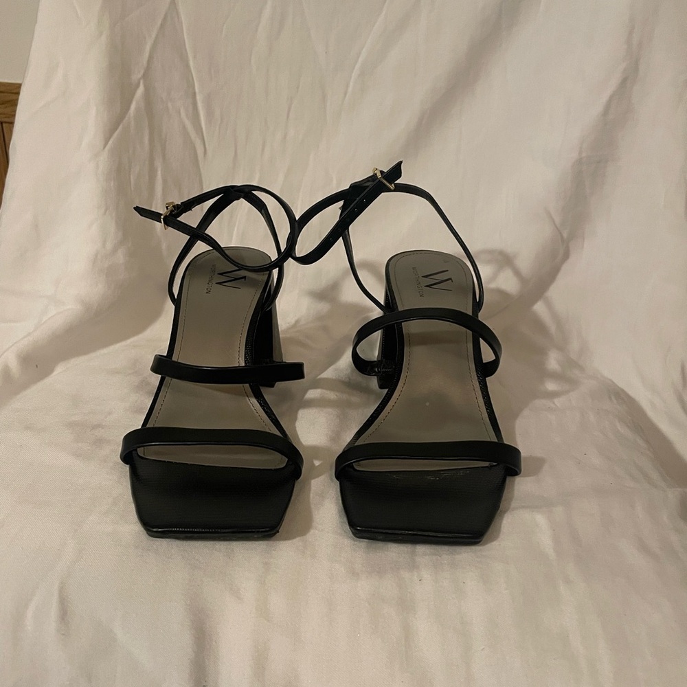 Elegant Black Strappy Women's Sandals
